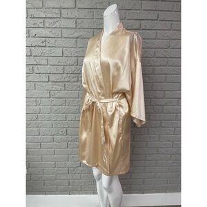 Luxurious Satin Robe in pink cream